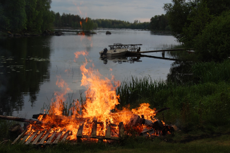 Modernin naisen juhannustaiat ovat hauskinta tänä juhannuksena! - Hymy