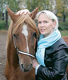 Maila Niemelä ja hevonen